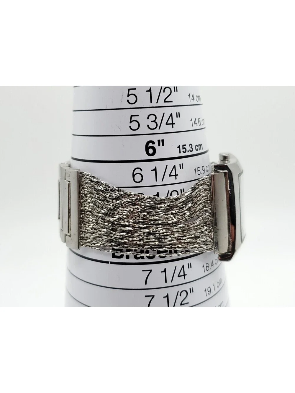 NY&C Quartz Womens Watch New Battery Silver Tone Chain Band 30mm